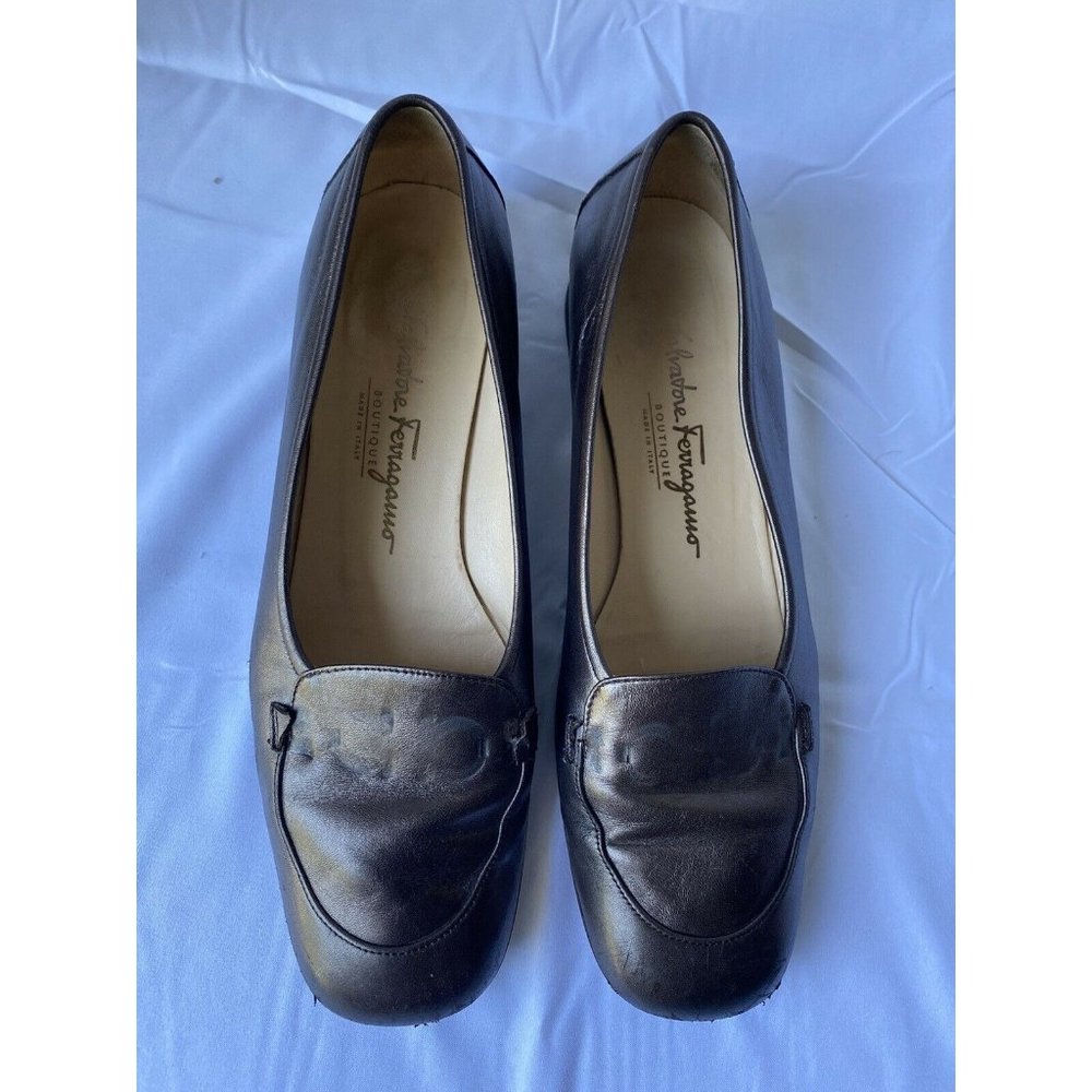 Salvatore Ferragamo Womens Loafers Size 10 Bronze